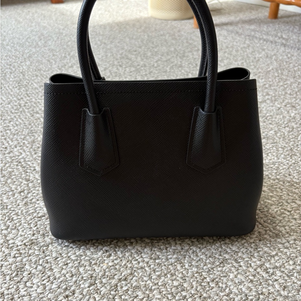 Prada Black Saffiano Leather Tote - Picture 5 of 8